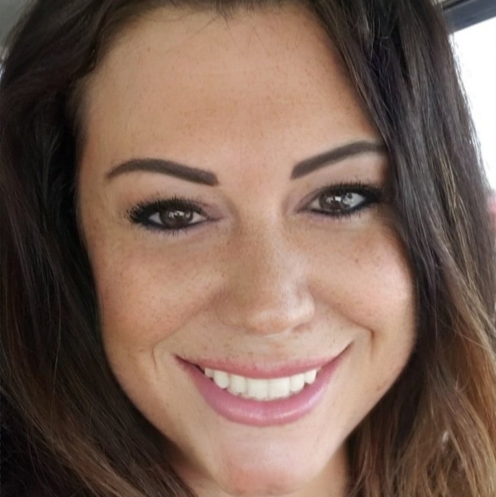 Meet your Posher, Cheryl